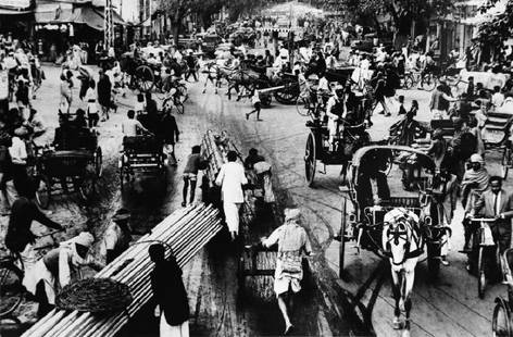 RAGHU RAI - Chawri Bazar. Delhi. 1972: Artist: Raghu Rai Title: Chawri Bazar. Delhi. 1972 Date Printed: 2008 Medium: Photo Litho with Copyright Raghu Rai / Magnum Photos Printer Location: Italy Size: 14.5x22 cm - 5.7x8.5 inch Mount Size: 2