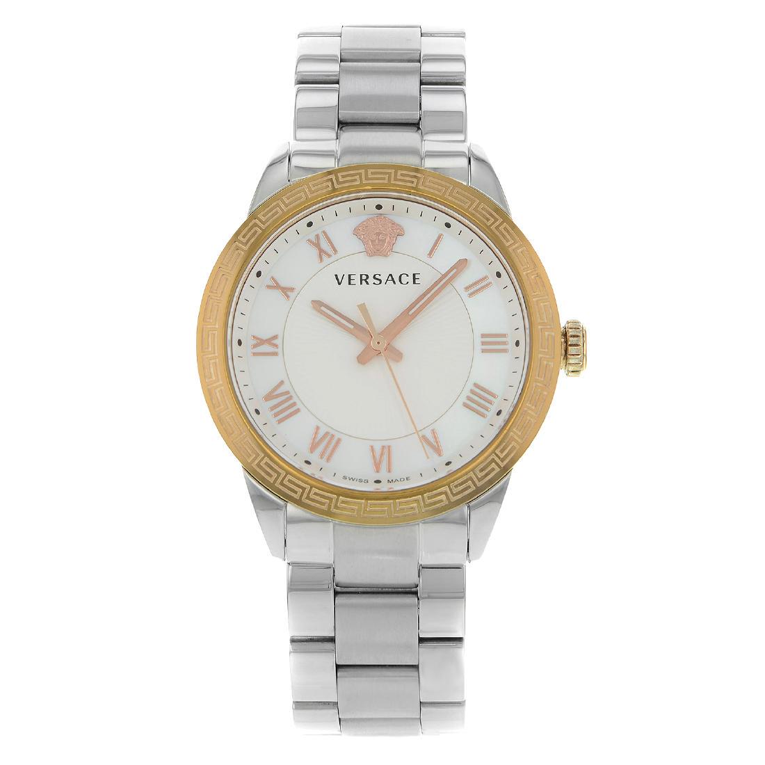 Versace V Sport P6Q89FD002S099 MOP 34mm Dial Stainless: Title: Versace V Sport P6Q89FD002S099 MOP 34mm Dial Stainless Steel Quartz Ladies Watch Brand: Versace Model: V Sport Movement: Quartz : BatteryCase Metal: Stainless Steel Case Size: 34mm Diamonds/Gem