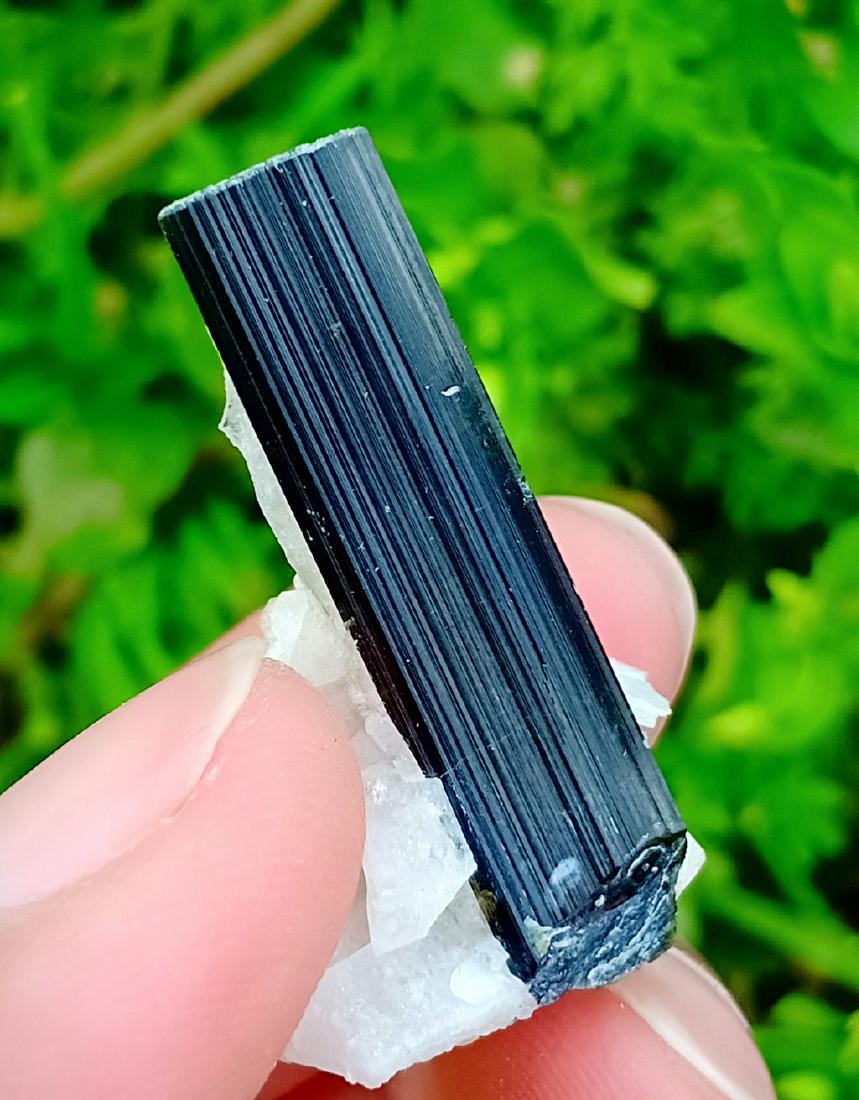 40 Carat Amazing  Natural Tourmaline & Cleavelandite (1 of 3)