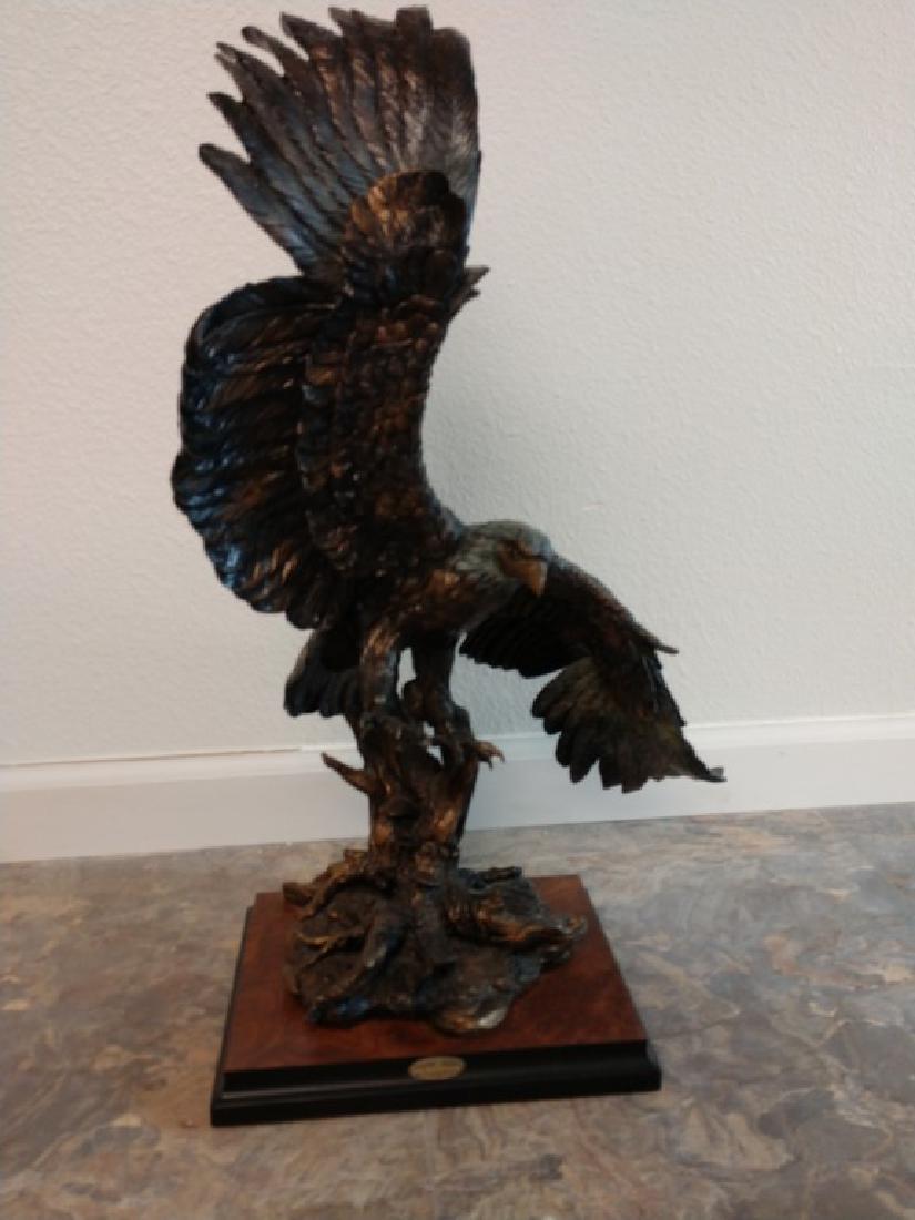 "Flying Eagle" by Giuseppe Armani: Reserve Reduced! New to Jasper52 Title: "Flying Eagle" by Giuseppe Armani 23" x 14 1/2 " x 9 " Additional Information: Italian porcelain sculpture by Giuseppe Armani title "Flying Eagle" Reserve: $150