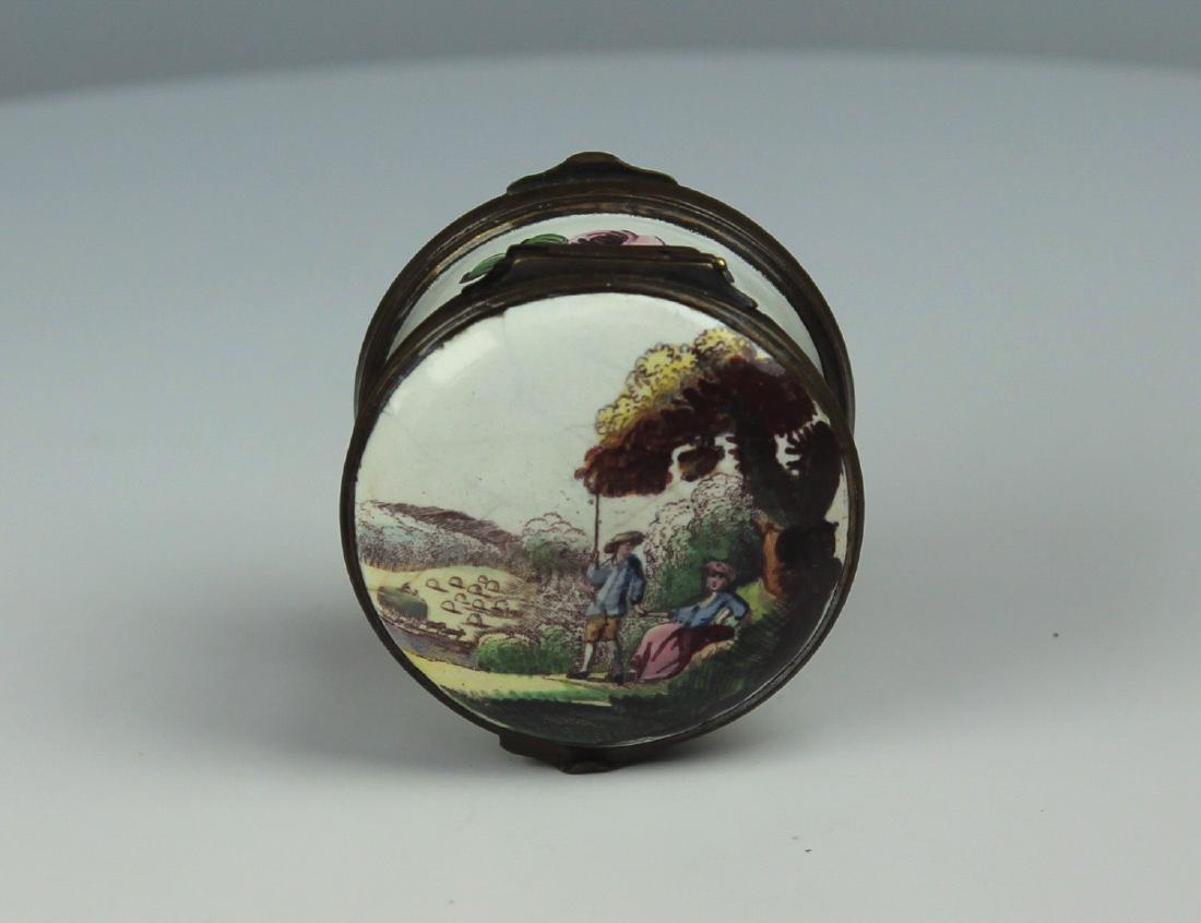 An Bilston enamel double snuff box (1 of 20)