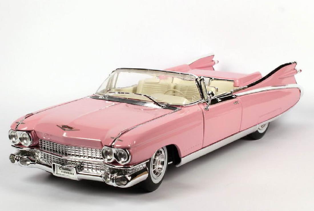 Maisto - 1:18 - Cadillac Eldorado Biarritz 1959 (1 of 10)