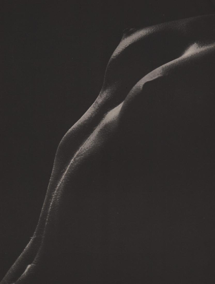 JOHN W. BARRY - Nude: Artist: JOHN W. BARRY Print Title: Nude Printing Date: 1937 Medium: Photoengraving Printed in: The US Image Size: 10 x 8” Reserve: $25.00 Shipping: Domestic: Flat rate of $15.00 to anywhere within t