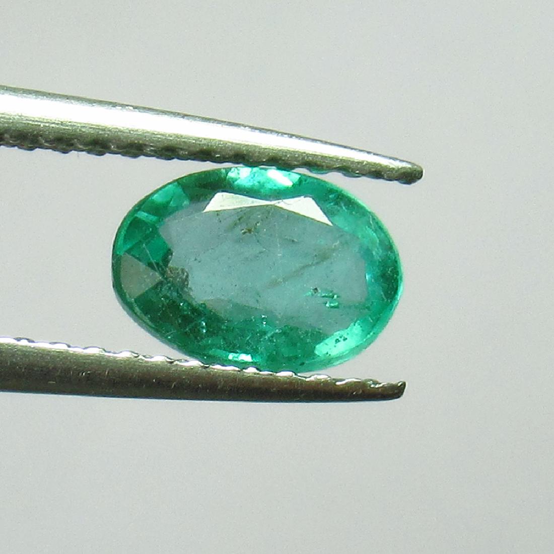 0.77 Ct Genuine Zambian Emerald Oval Cut (1 of 2)