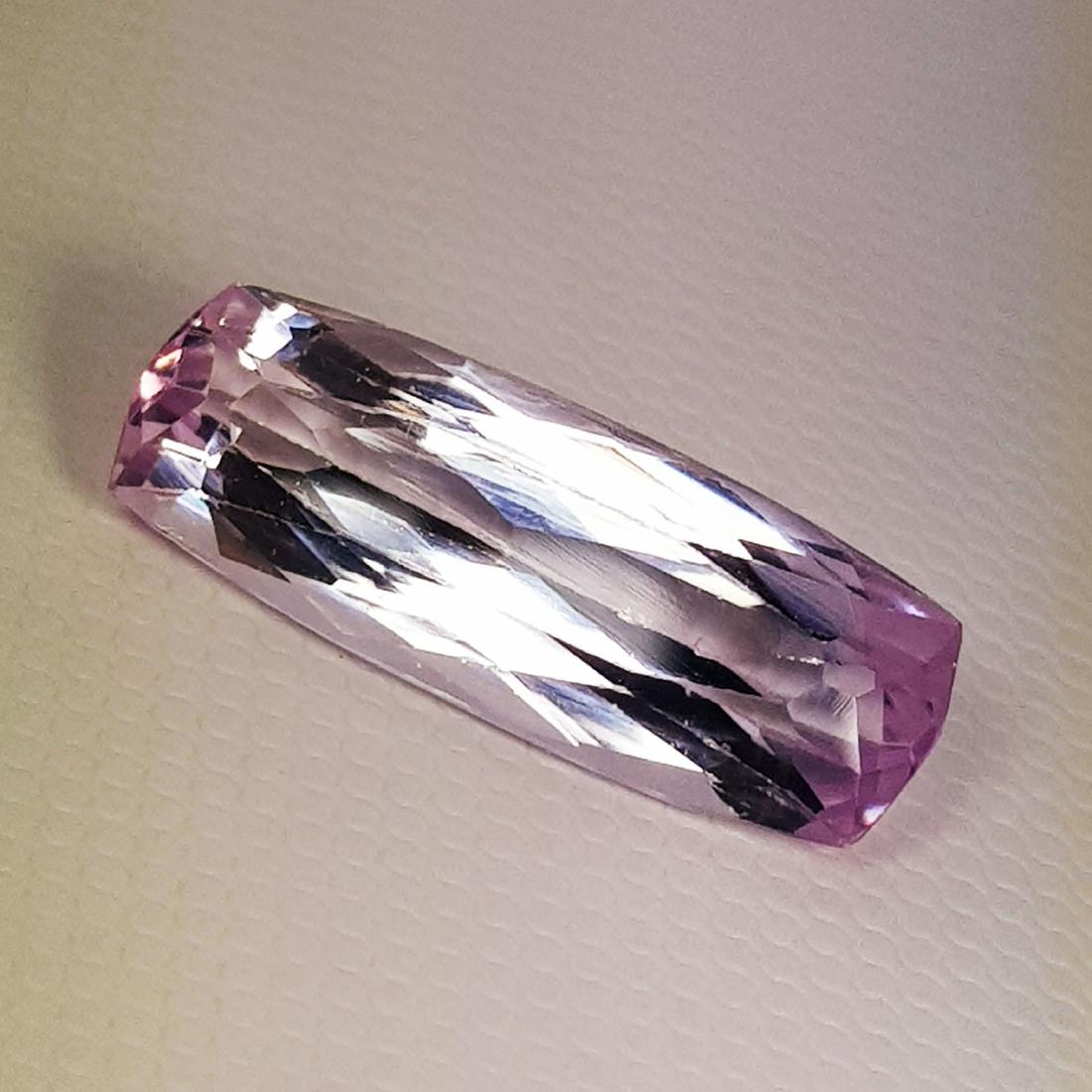 Natural Pink Kunzite Rectangular Cut 6.85 ct (1 of 6)