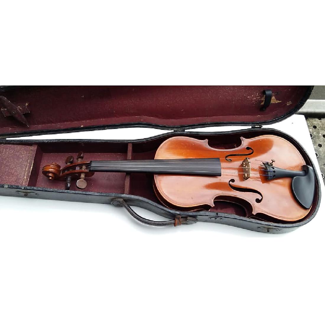 H.Denis French violin from MIRECOURT 4/4 + Case - circa (1 of 13)