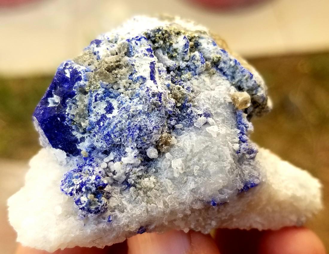 81.5 GRAMS TOP QUALITY LAZURITE COMBIED WITH PYRITE: Title: 81.5 GRAMS TOP QUALITY LAZURITE COMBIED WITH PYRITE Origin: Afghanistan Weight: 81 Grams Reserve: $25.00 Shipping: Domestic: Flat-rate of $23.00 to anywhere within the contiguous U.S. Internat