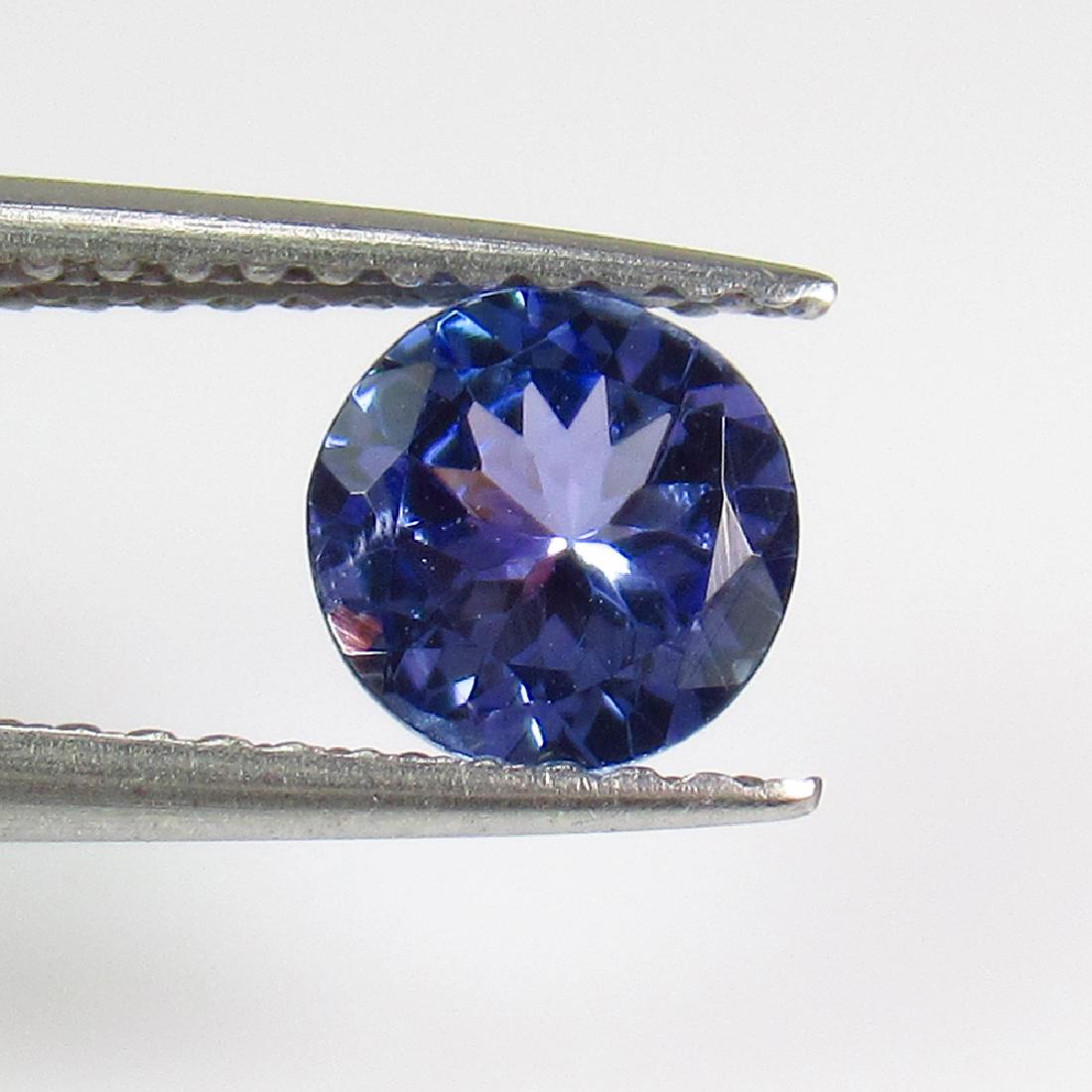 0.75 Ct Genuine Tanzanite 6 mm Round Cut (1 of 2)