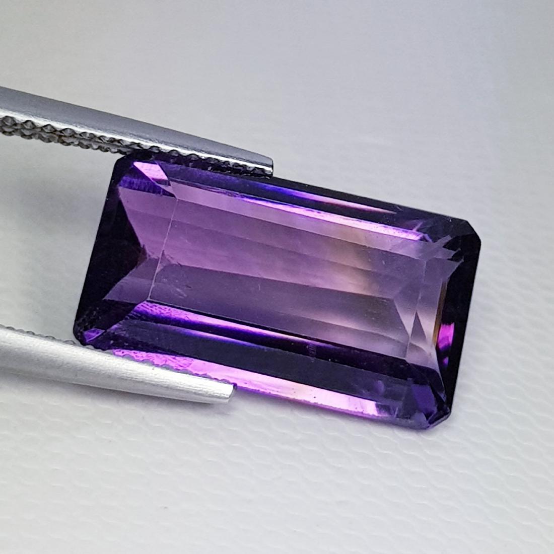 Natural Amethyst Emerald Cut 8.10 ct: No Reserve! Title: Natural Amethyst Emerald Cut 8.10 ct Color/Clarity: IF - VVS Gemstones: Gemstones Carat Weights: 8.1 Size/Dimensions: 16.80 x 9.70 x 6.20 Additional Information: Emerald - Brazil