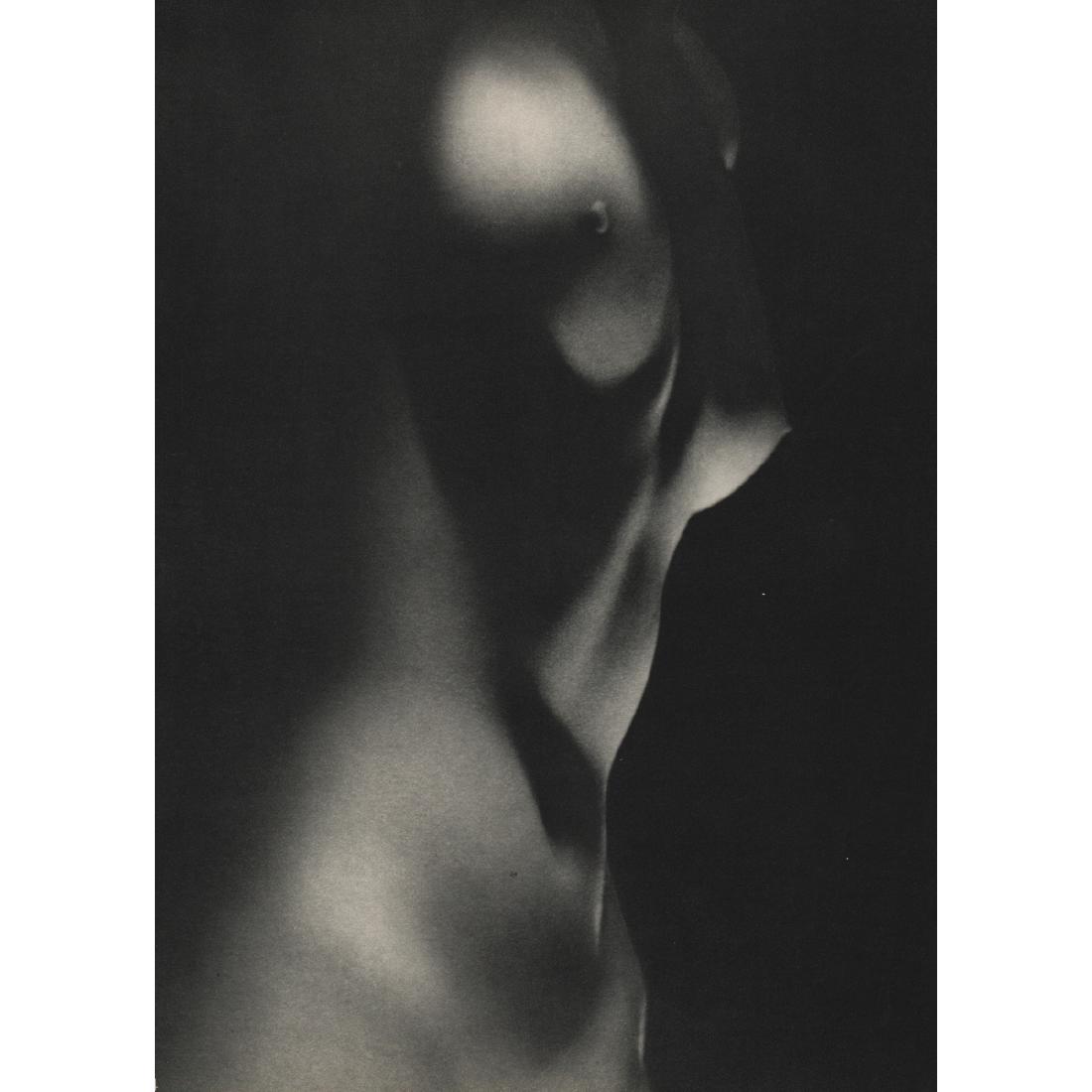 ANNEMARIE HEINRICH - Nude: Artist: ANNEMARIE HEINRICH Print Title: Nude Medium: Sheet-fed Gravure Printing Date: 1950's Printed in France Image Size: 9 x 11 inches Annemarie Heinrich (1912- 2005) was a German-born naturalized A