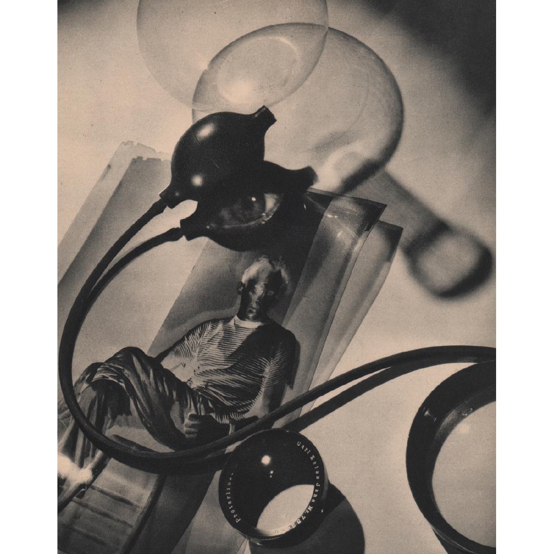 HENRY WAXMAN - Self-Portrait: Artist: HENRY WAXMAN Print Title: Self-Portrait Medium: Sheet-fed Gravure Printing Date: 1930's Printed in the USA Image Size: 7 x 9 inches Henry Waxman was a major portrait photographer in the 1920s-