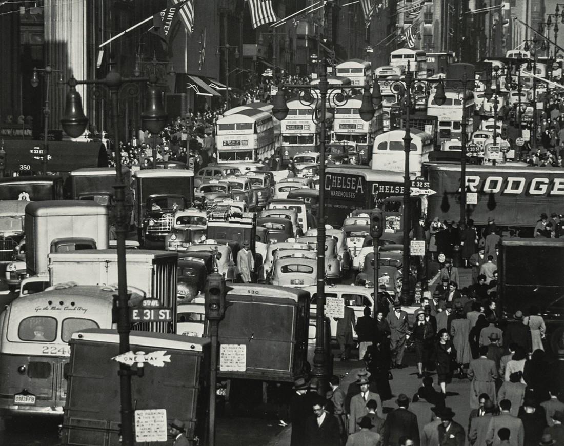 ANDREAS FEININGER - Fifth Avenue, New York, 1949 (1 of 1)