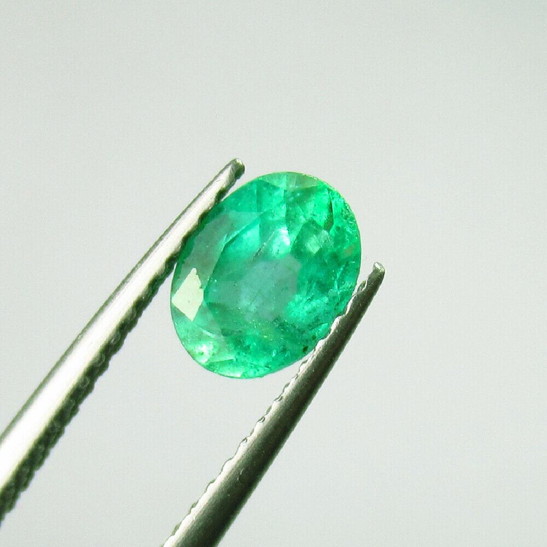 0.82 Ct Genuine Zambian Emerald Oval Cut (1 of 2)