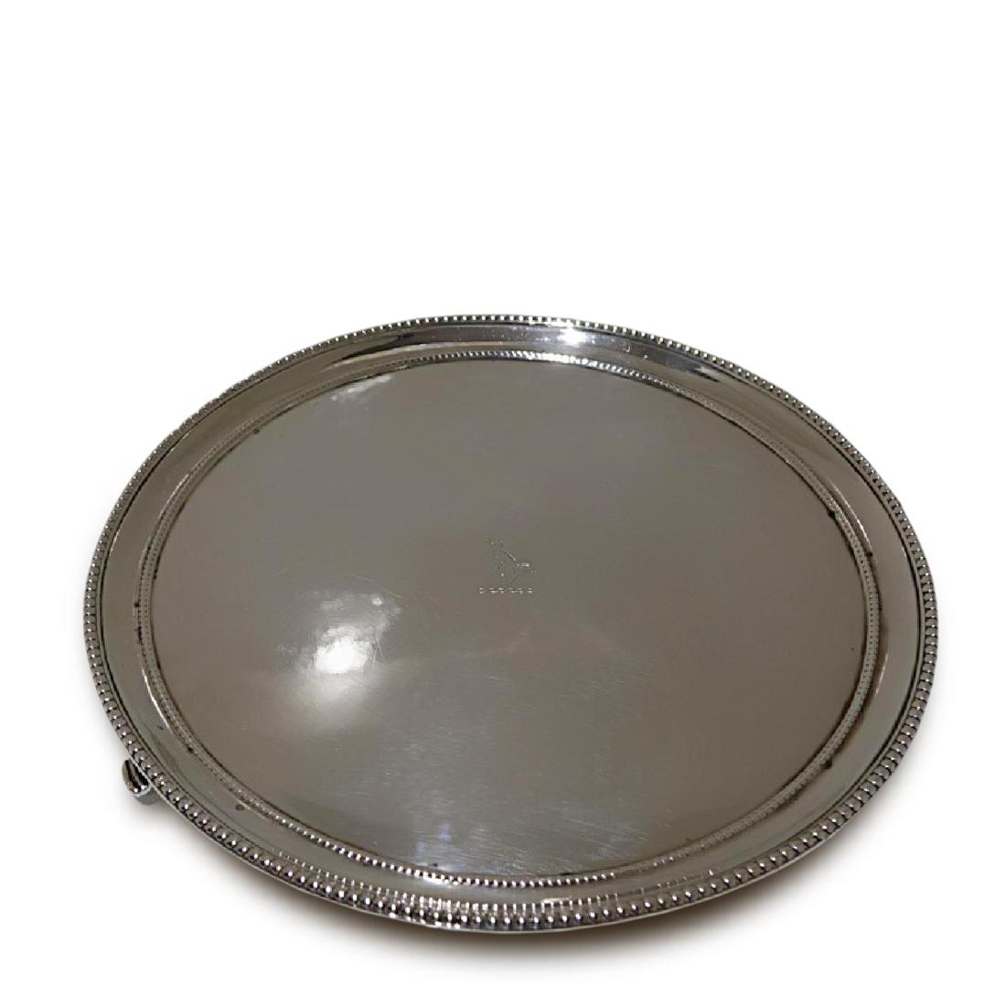 18th Century Antique George III Sterling Silver Salver: 18th Century Antique George III Sterling Silver Salver London 1782 Daniel Smith & Robert Sharp. An incredibly beautiful and highly desirable plain formed circular salver with an inner and outer applie