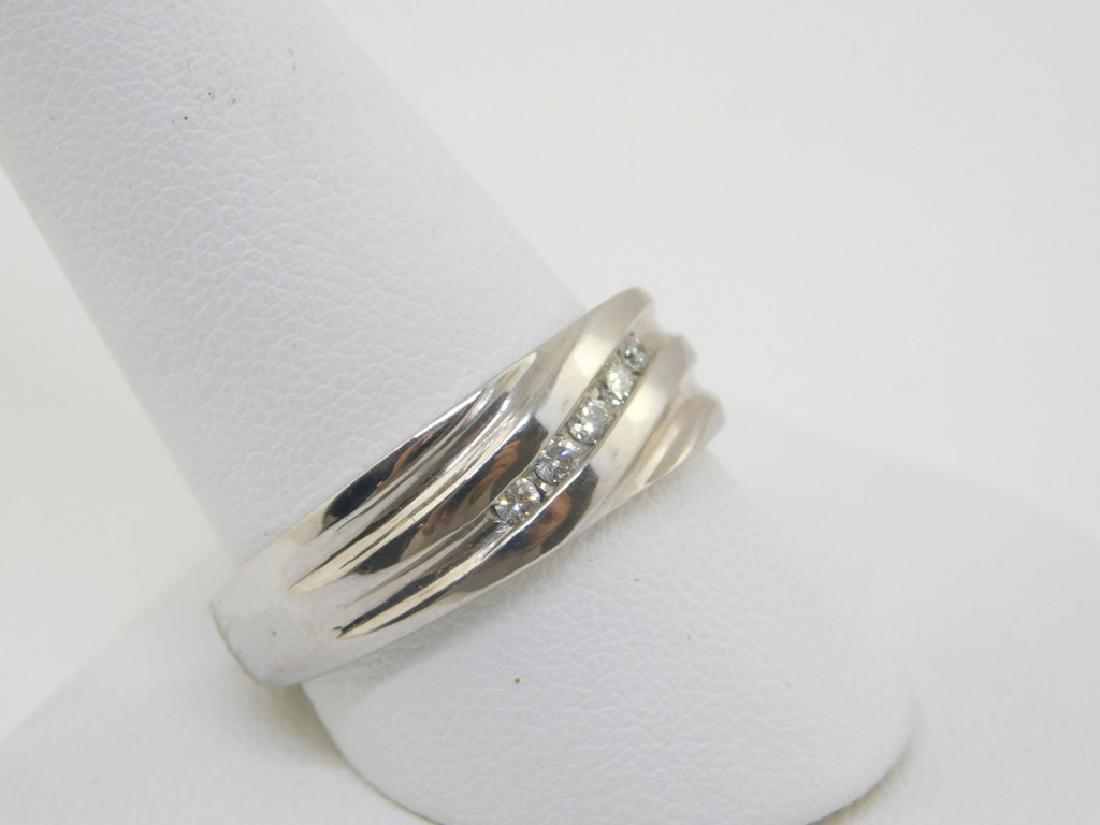 14k White Gold Men's 15pts Diaond Band H-I SI1/2 6.1 (1 of 6)