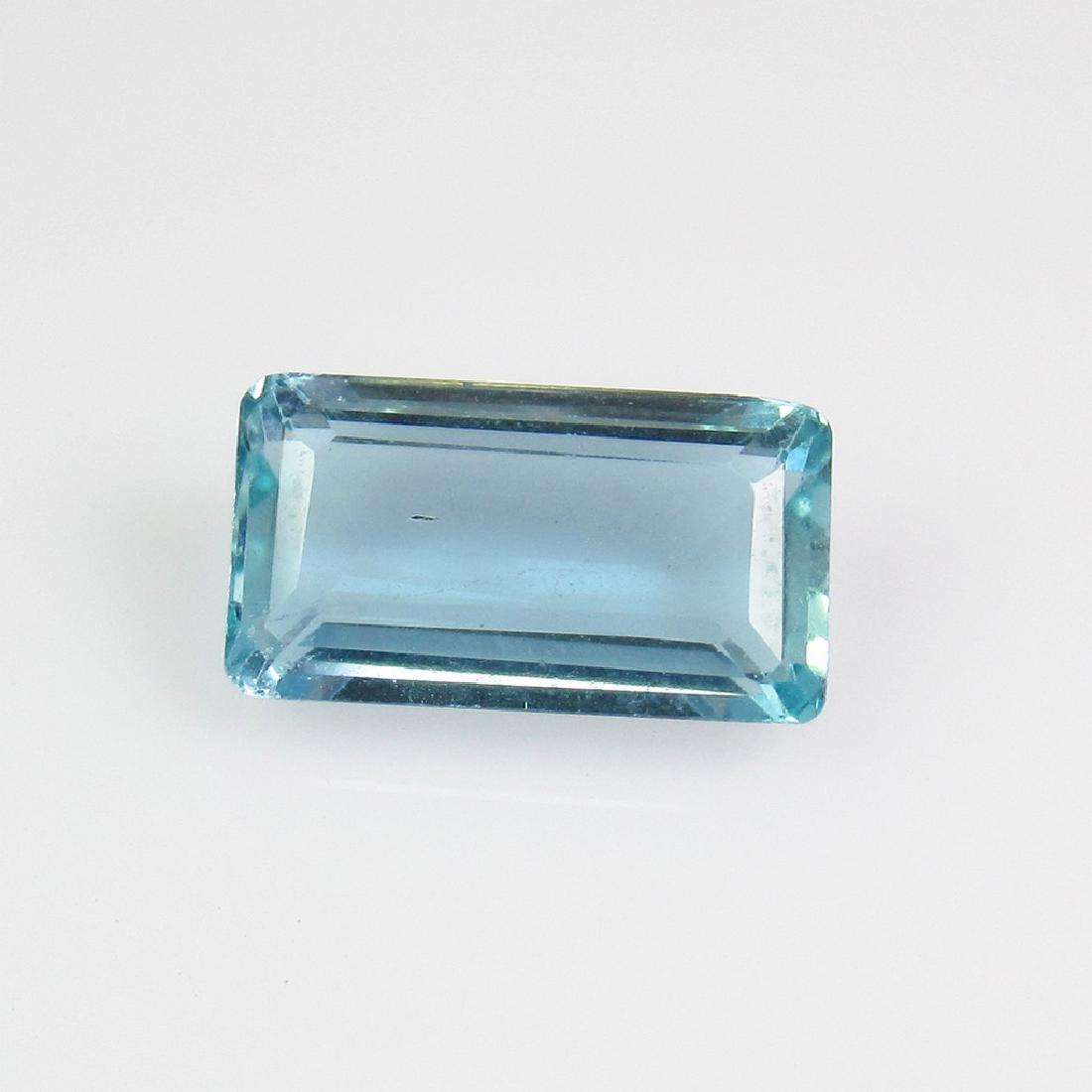 Certified 2.42 Ct Genuine Blue Aquamarine Rectangle Cut (1 of 3)
