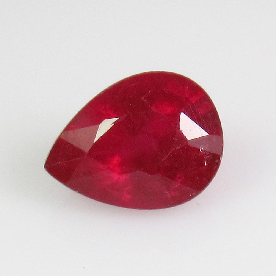 1.66 Ct Genuine Mozambique Red Ruby 8X6 mm Oval Cut (1 of 2)