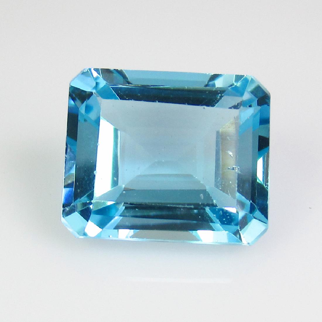 7.69 Ct Genuine Sky Blue Topaz 12X10 mm Emerald Cut (1 of 2)