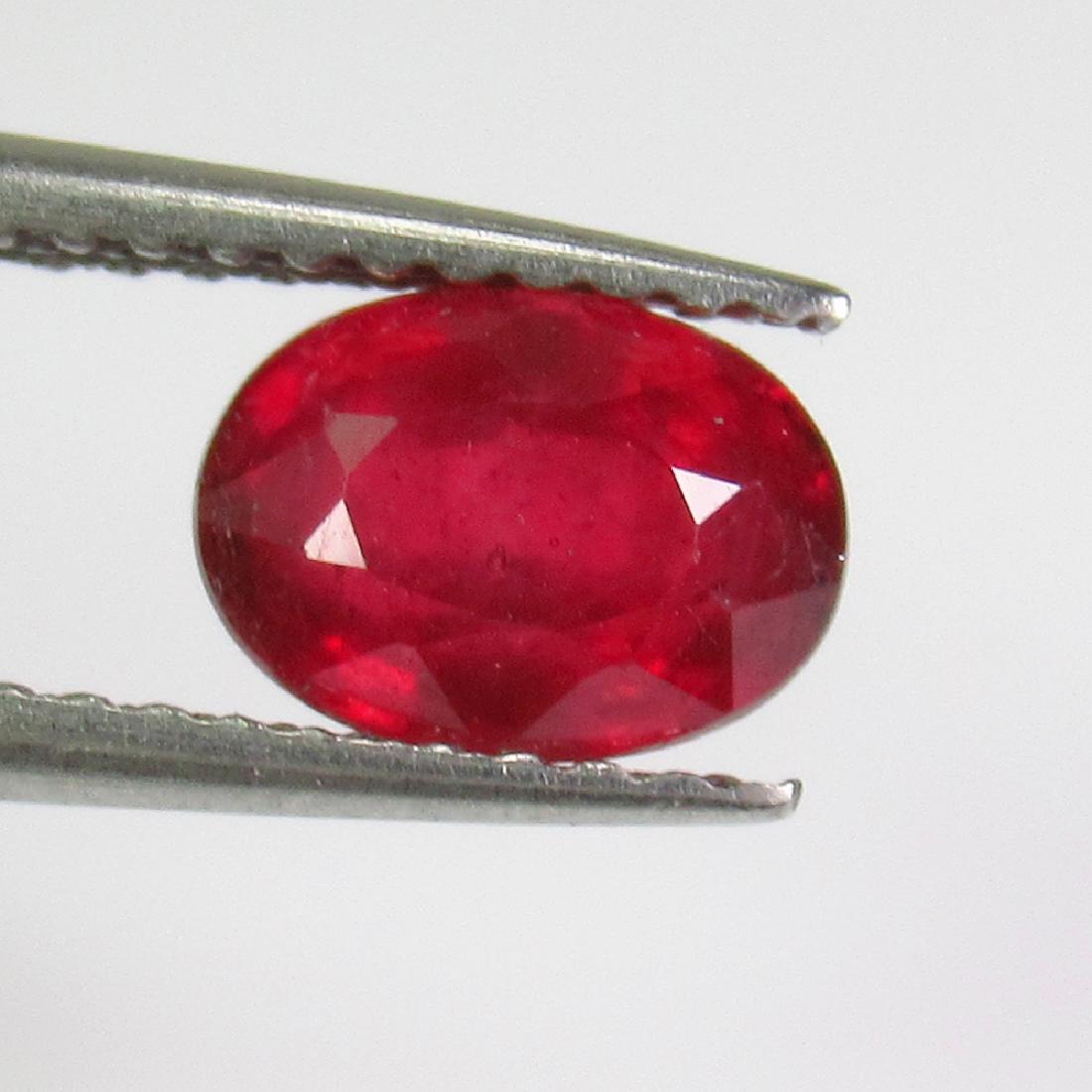 1.46 Ctw Natural Mozambique Red Ruby Oval Cut (1 of 2)