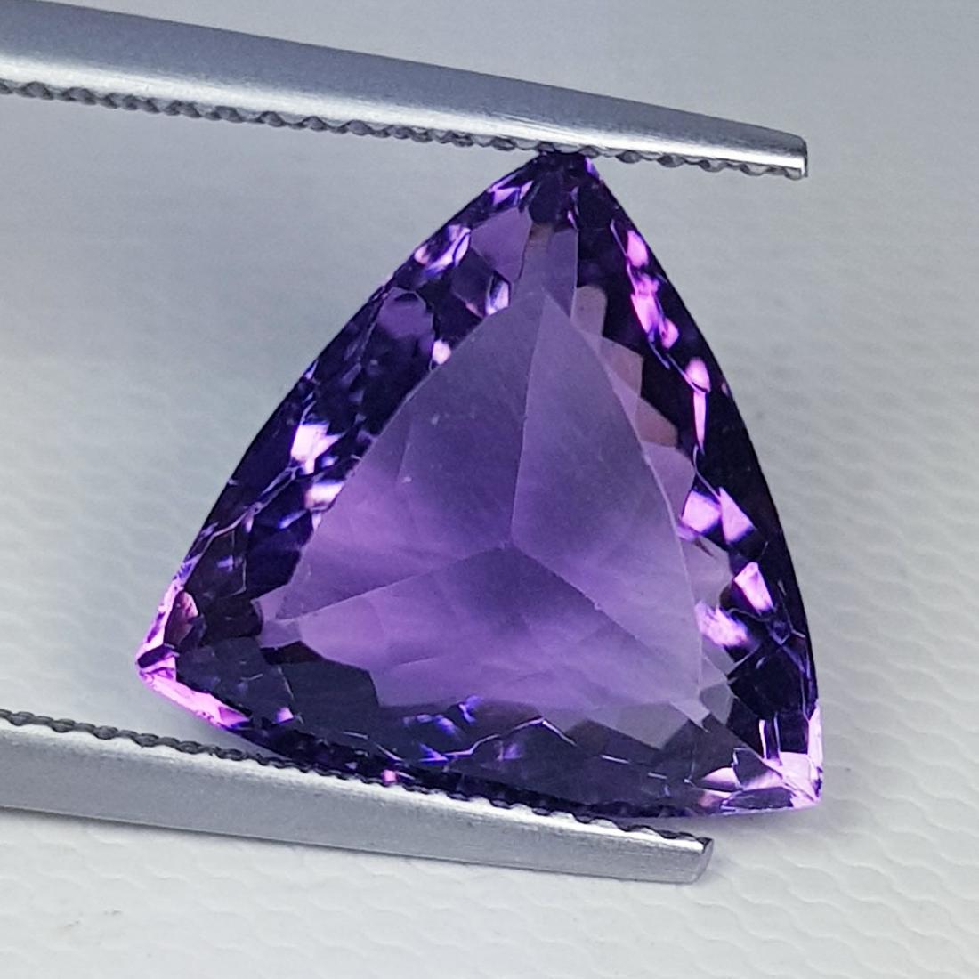Natural Amethyst Triangle Cut 7.40 ct (1 of 6)