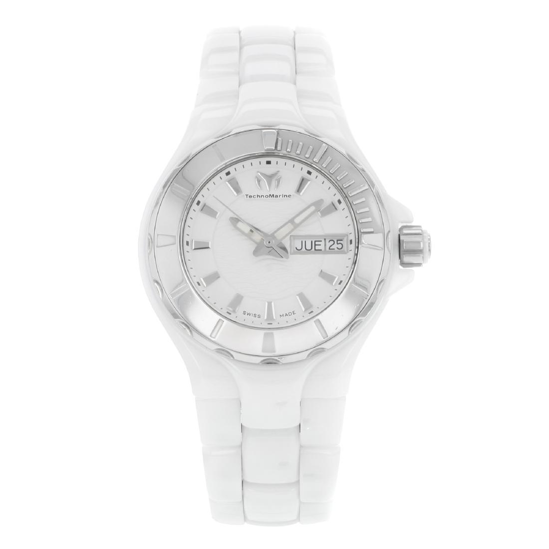 Technomarine Cruise White Dial Ceramic Day Date Steel: Title: Technomarine Cruise White Dial Ceramic Day Date Steel Ladies Watch 110022C Brand: TechnoMarine Model: Cruise Movement: Quartz : BatteryCase Metal: Stainless & Ceramic Case Size: 36mm Diamonds/G