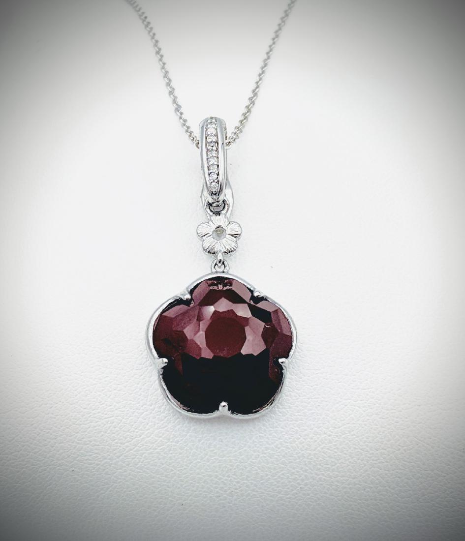 Sterling Silver Necklace w Carnelian & Diamond Pendant: Title: Sterling Silver Necklace w Carnelian & Diamond Pendant Brand: Jean Lin Collection Metal Purity: 925 Sterling Silver Gemstones: Carnelian & Diamonds Carat Weights: Pendant has 10 Round Diamonds 
