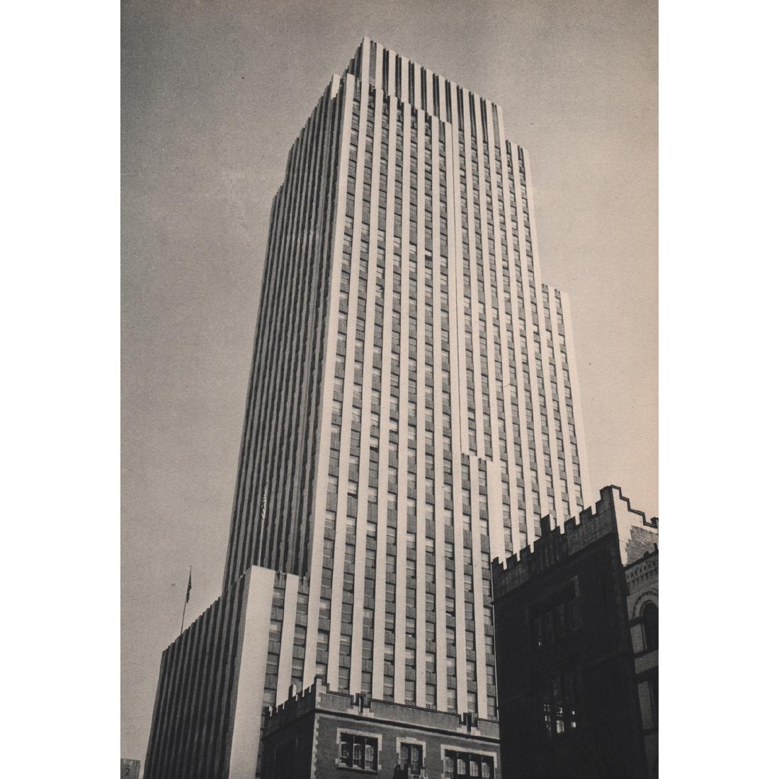 MARIO BUCOVICH - Daily News Building, New York: No Reserve! Artist: MARIO BUCOVICH Print Title: Daily News Building, New York, The House that Tabloids Built Medium: Sheet-fed Gravure Printing Date: 1930's Printed in the USA Image Size approx: 6.75 