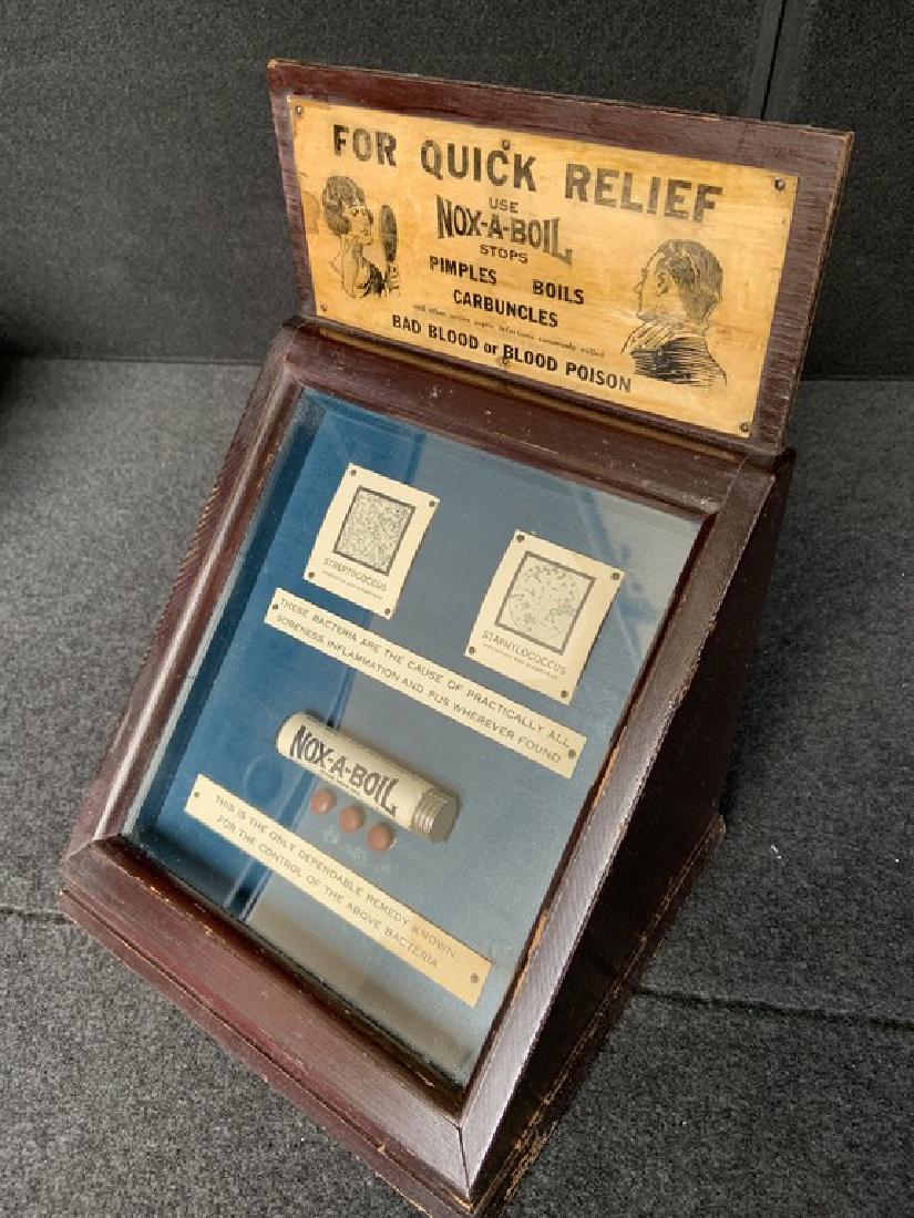 Nox-a-boil Drugstore Display (1 of 4)