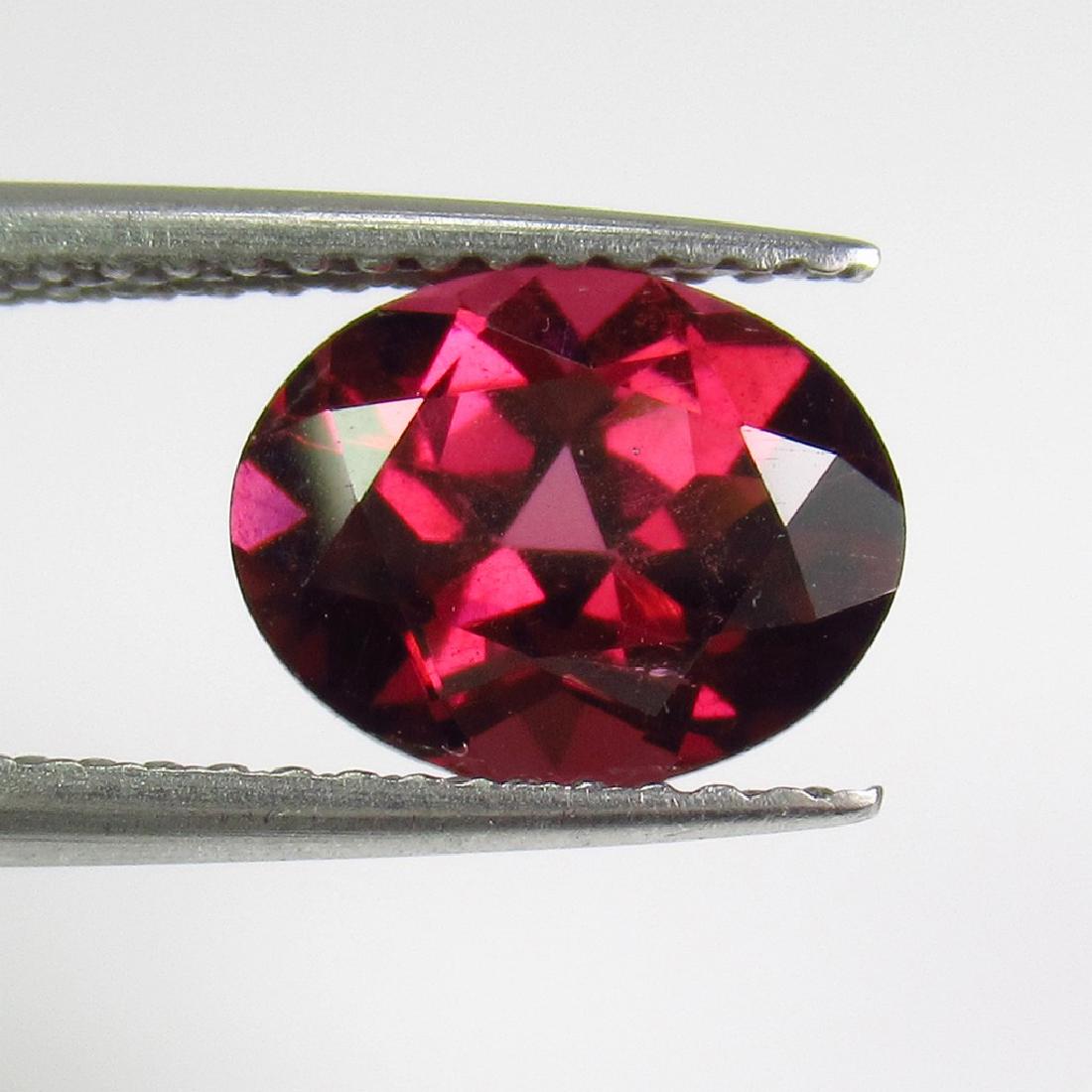 2.35 Ct Genuine Pink Rhodolite Garnet 9X7 mm Oval Cut (1 of 2)