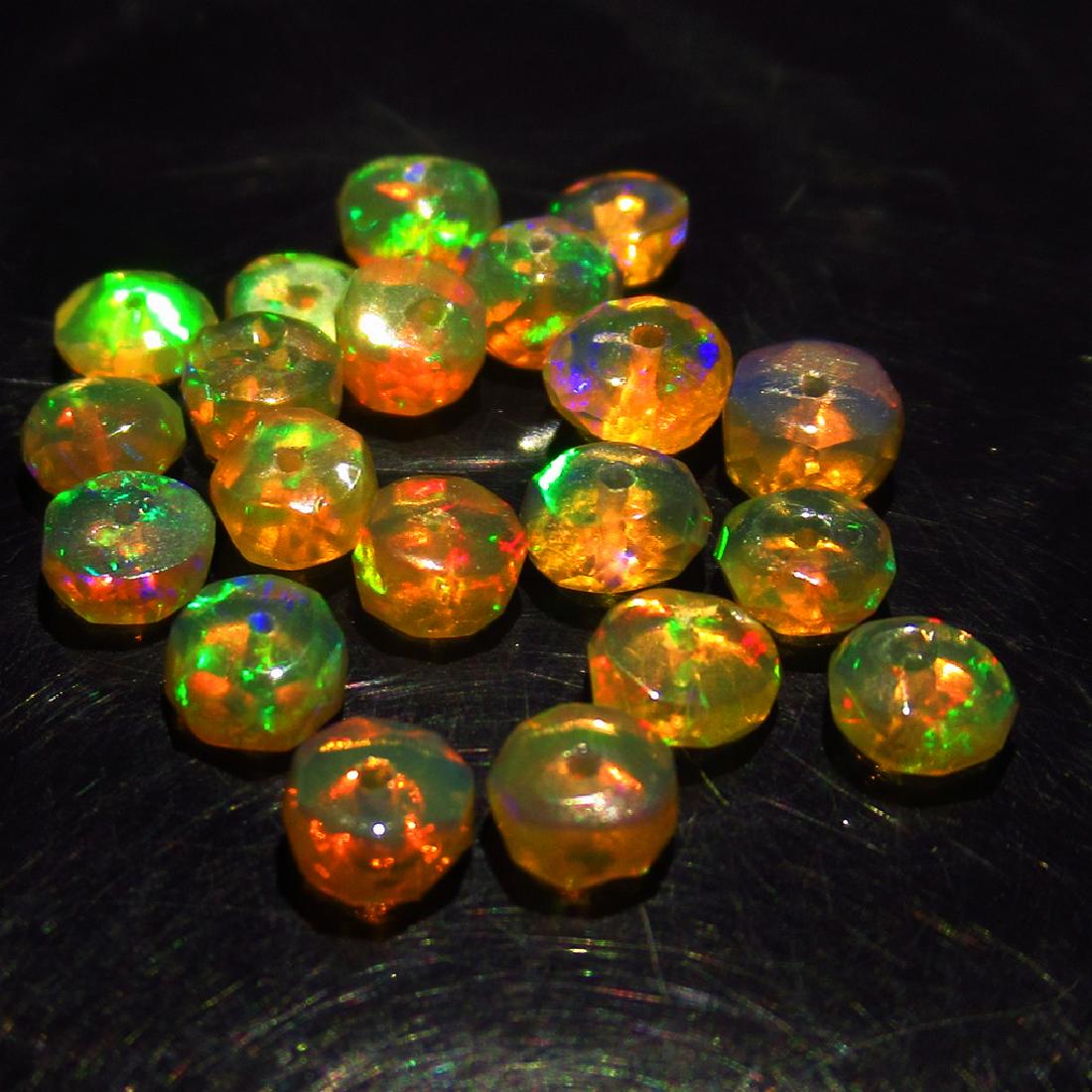 4.32 Ct Genuine 20 Drilled Round Fire Opal Beads (1 of 2)