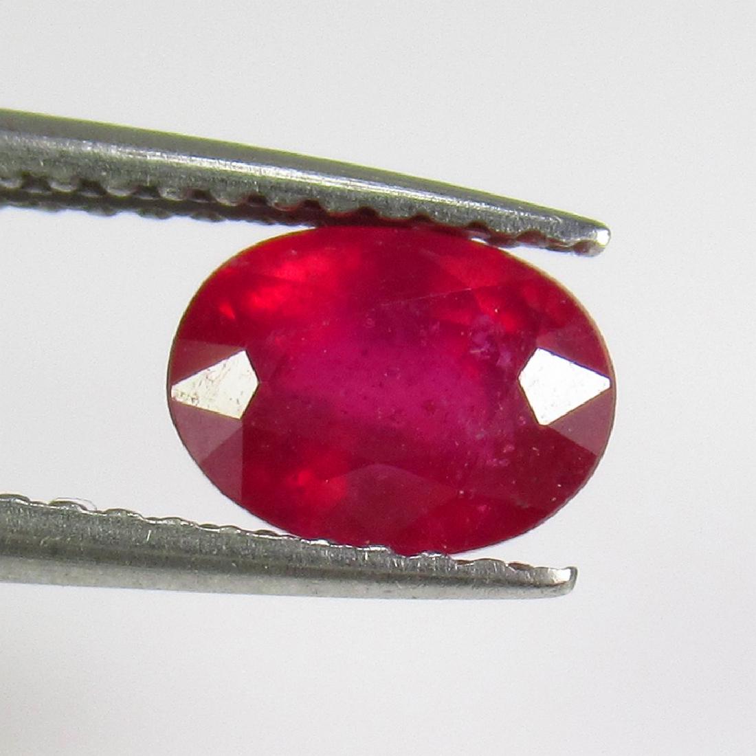 1.40 Ct Genuine Mozambique Red Ruby Oval Cut (1 of 2)