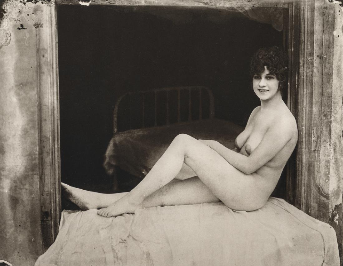 EJ BELLOCQ - Storyville Prostitue: Artist: Bellocq, EJ Title: Storyville Prostitue Medium: Photo Litho, 1978, USA Dimensions: 7.85x6.1" Heat Wax Mounted on 11x14" Conservation Board John Ernest Joseph Bellocq (1873-1949) was an America