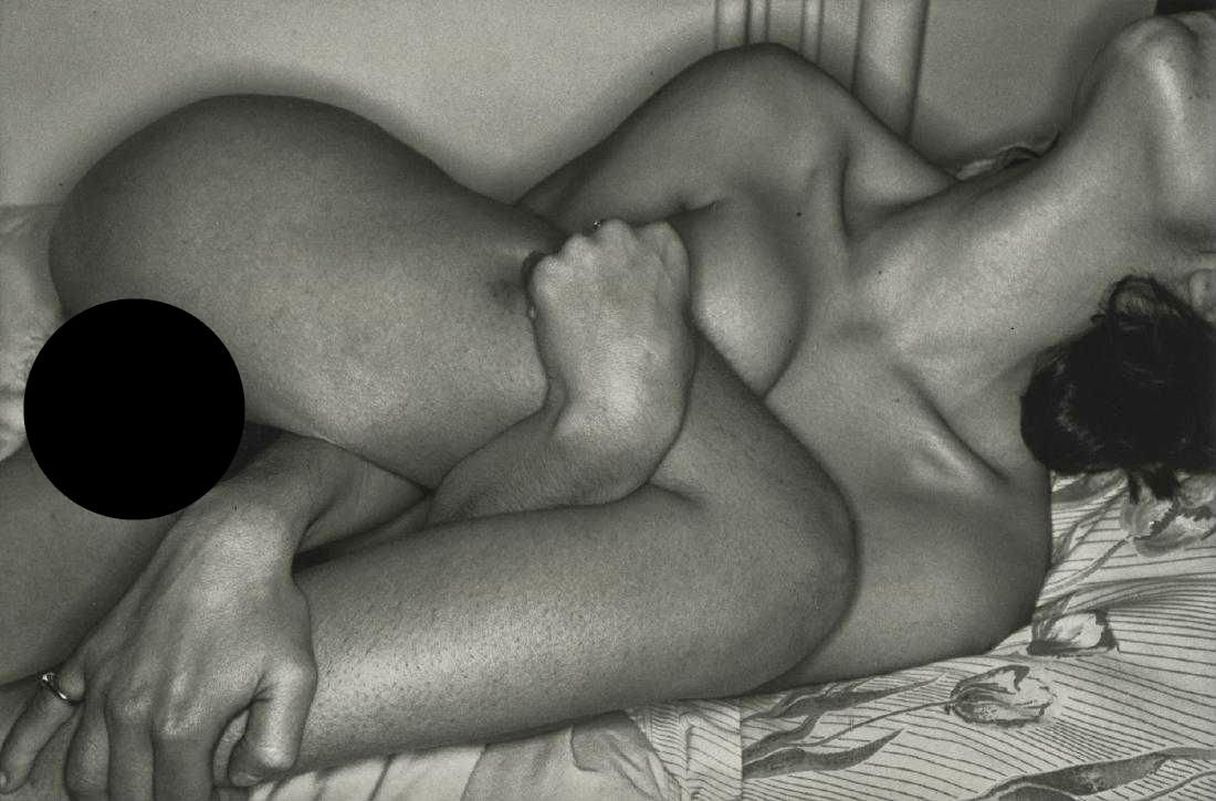 LEE FRIEDLANDER - Untitled Nude: Artist: Friedlander, Lee Title: Untitled Nude Medium: Duotone Photo Litho, 1998, England Dimensions: 10x6.6" Heat Wax Mounted on 12x16" Conservation Board Lee Friedlander (1934) is an American photog