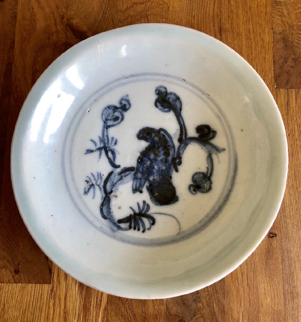 China - Ming-dynasty -plate: Title: China - Ming-dynasty -plate Date/Period: 1573-1613 Materials: Porcelain Dimensions: H 4 - Diameter 18cm Description: Theme: Bird and tree (Provenance: "Swedish private collection" / Bukowskis) 