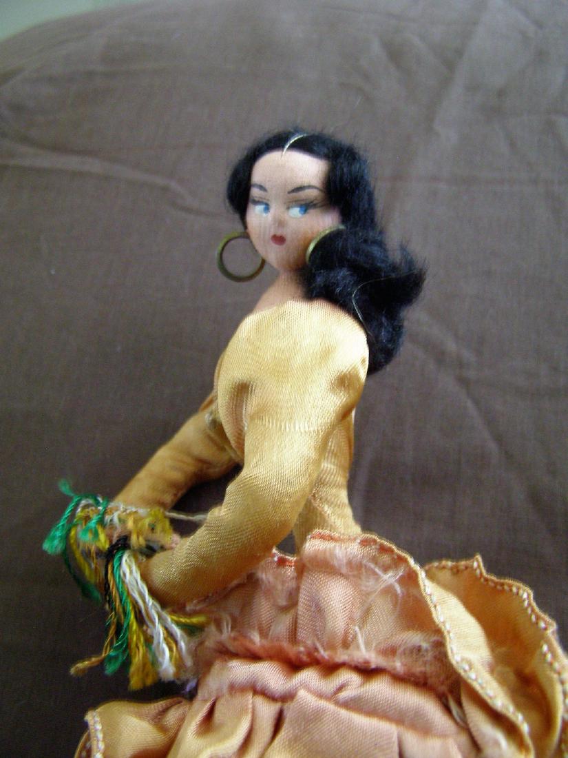 Vintage Cloth Klumpe / Roldan / Layna / Nistis Spanish (1 of 4)