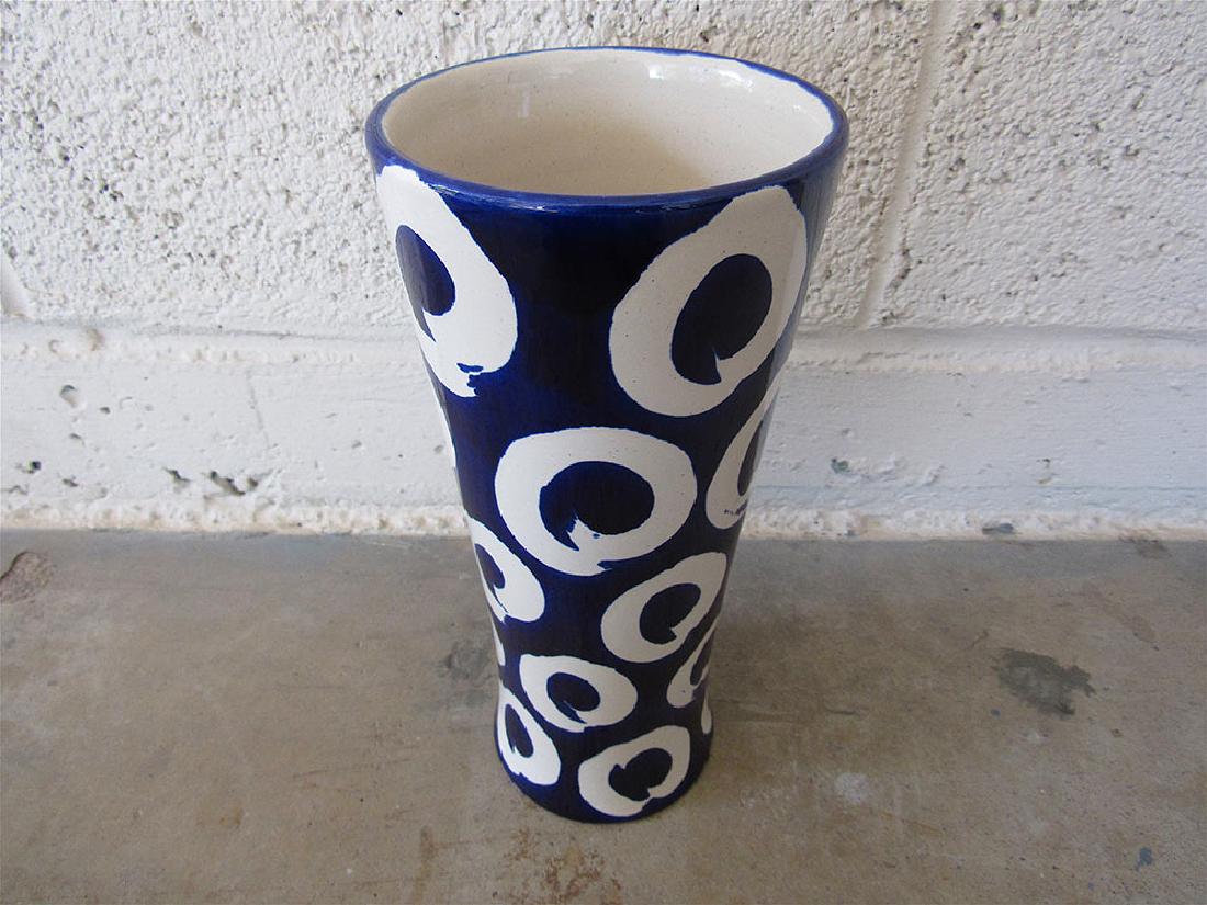 Weed Pot By Aldo Londi For Bitossi Flavia Montelupo: Title: Weed Pot By Aldo Londi For Bitossi Flavia Montelupo Size: Product Dimensions Dimensions 4.5 x 4.5 x 10.5 in Additional Information: Product Description Exceptional weed pot possibly designed by