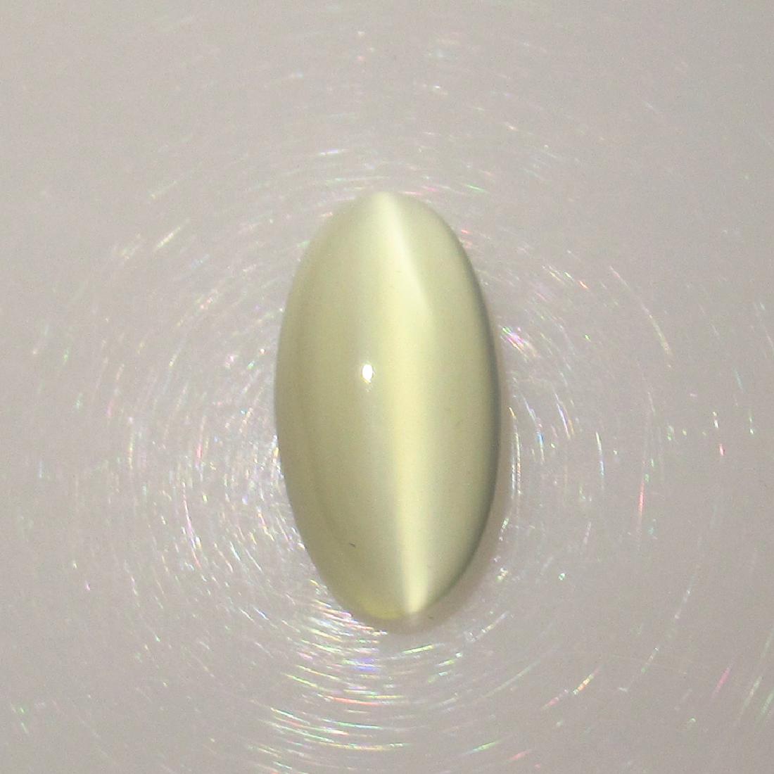 4.53 Ct Genuine White Moonstone Catseye Oval Cab (1 of 2)