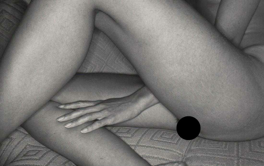 LEE FRIEDLANDER - Nude: Artist: LEE FRIEDLANDER Print Title: Nude Medium: Duotone Photoengraving Printed 1991 in the US Image size (inches) approx. 6.5 x 9.5 Lee Friedlander is an American photographer and artist. In the 196