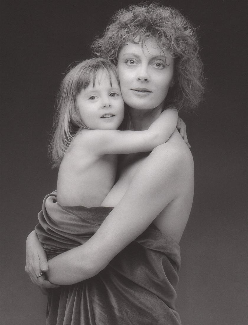 MAPPLETHORPE -Susan Sarandon & Eva Amurri,1988: Artist: MAPPLETHORPE Print Title: Susan Sarandon & Eva Amurri,1988 Medium: Duotone Photoengraving Printed 1980’s in the US Image size (inches) approx. 10 x 8” Robert Mapplethorpe was an American p