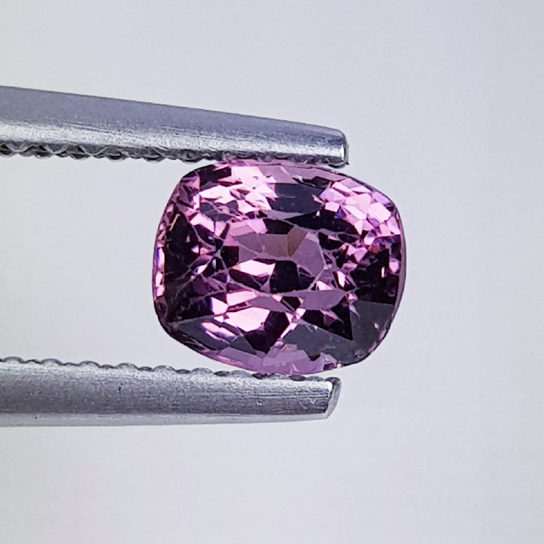 Natural Spinel Cushion Cut - 0.85 ct: No Reserve! Title: Natural Spinel Cushion Cut - 0.85 ct Color/Clarity: VS Gemstones: Gemstones Carat Weights: 0.85 Size/Dimensions: 5.70 x 4.95 x 4.10 Additional Information: Cushion - Burma Shipping: