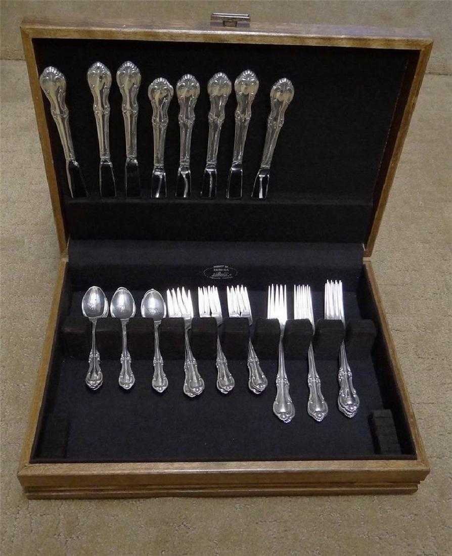 32 PIECE INTERNATIONAL STERLING SILVER FLATWARE JOAN OF (1 of 9)