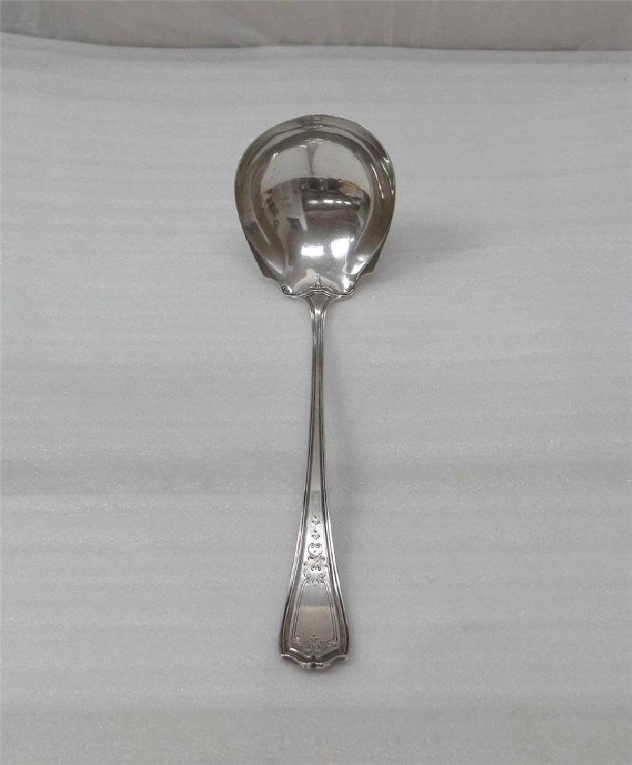 VINTAGE REED BARTON STERLING SILVER HEPPLEWHITE CHASED (1 of 6)