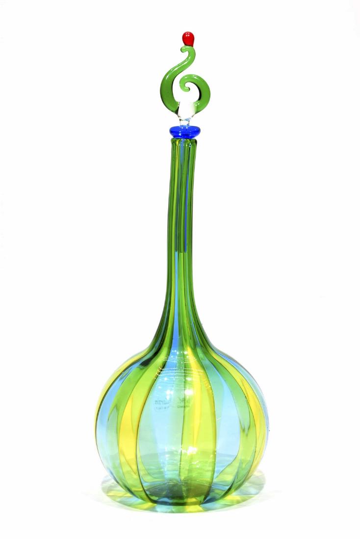Angelo Ballarin - Murano glass Bottle signed: Title: Angelo Ballarin - Murano glass Bottle signed Maker: Angelo Ballarin Origin: Murano Date/Period: 2018 Materials: Glass Size: 25 x 10 cm, 145 grams Murano glass bottle made by glass master Angelo