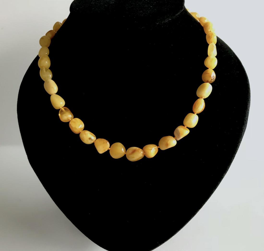 Old Baltic amber necklace 47cm polished stones (1 of 5)