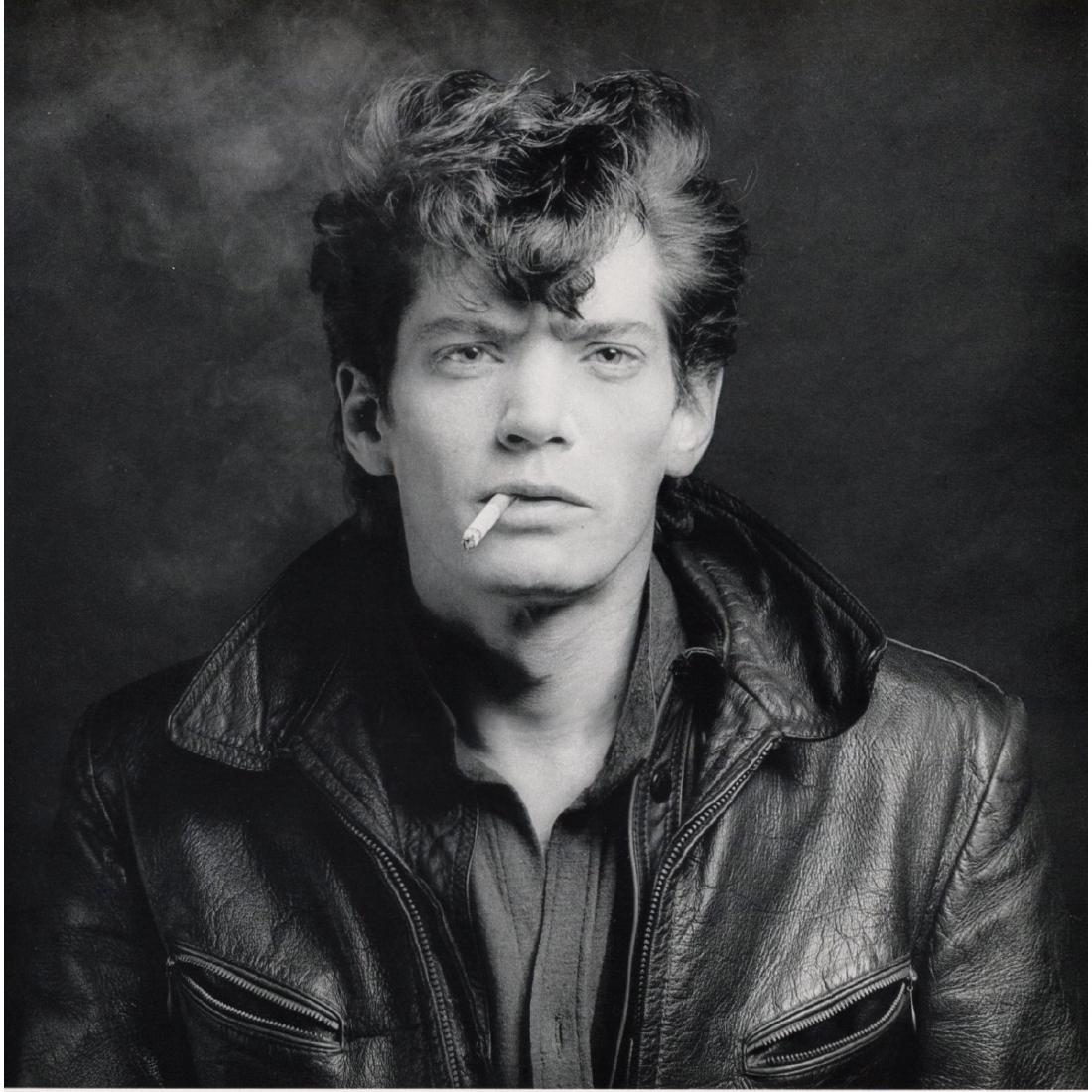 ROBERT MAPPLETHORPE - Robert Mapplethorpe, 1980: Artist: ROBERT MAPPLETHORPE Print Title: Robert Mapplethorpe, 1980 Medium: Sheet-fed Gravure Printing Date: 1980's Printed in Spain Image size approx. 10 X 10 inches Robert Mapplethorpe was an America
