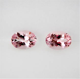 Morganite Pair - 2.01 ct: Title: Morganite Pair - 2.01 ct Metal Purity: Natural Gemstones: Morganite Carat Weights: 2.01 ct Size/Dimensions: 6.05 x 8.05 x 4.05 mm5.95 x 8.10 x 3.95 mm Additional Information: Natural Morganite