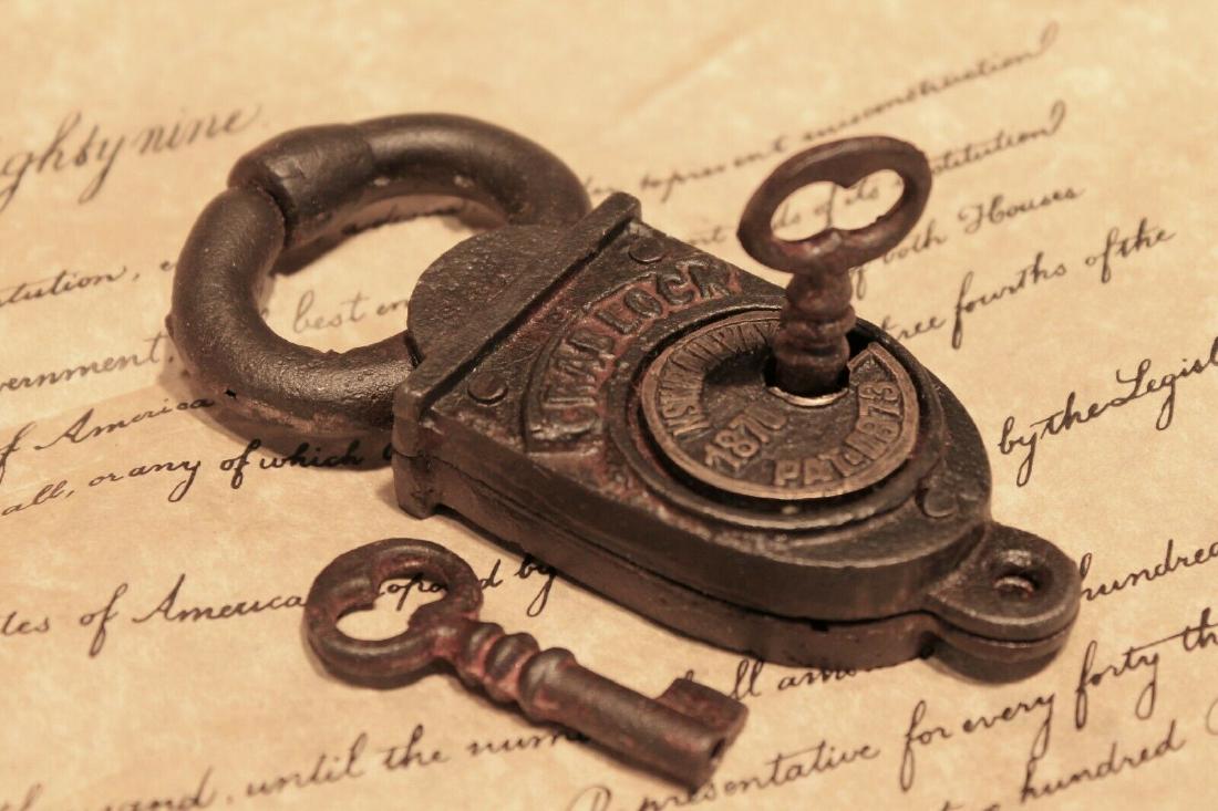 Wrought Iron Railway Trunk Chest Box Crab Lock Key: 4 3/4" Long x 2 1/4" Wide Just wonderful heavy duty antique reproduction iron padlock with keys. Fully functional, looks great on an old truck or chest! Reserve: $25.00 Shipping: Domestic: Flat-rate o