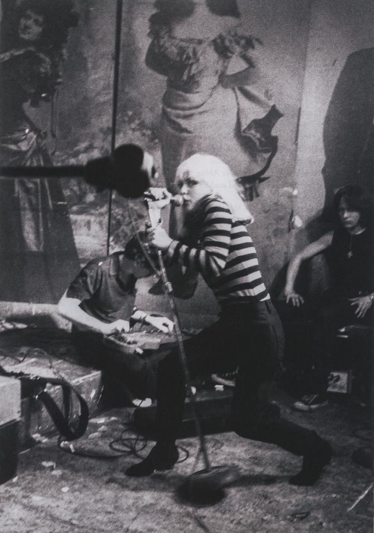 JUSTIN BORUCKI - Blondie, CBGB, New York City, 1977: Artist: Justin Borucki Title: Blondie, CBGB, New York City, 1977 Medium: Photo Litho, 2009, Singapore Dimensions: 6.45x9.2" Heat Wax Mounted on 11x14" Conservation Board Native New Yorker and veteran 