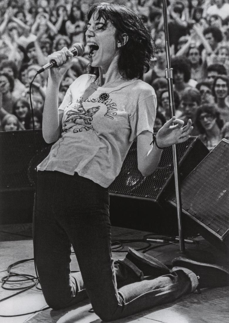 BOB GRUEN - Patti Smith, Central Park, New York, 1976: Artist: Bob Gruen Title: Patti Smith, Central Park, New York, 1976 Medium: Photo Litho, 2011, China Dimensions: 7.8x11" Heat Wax Mounted on 11x14" Conservation Board Bob Gruen (1945) is an American au