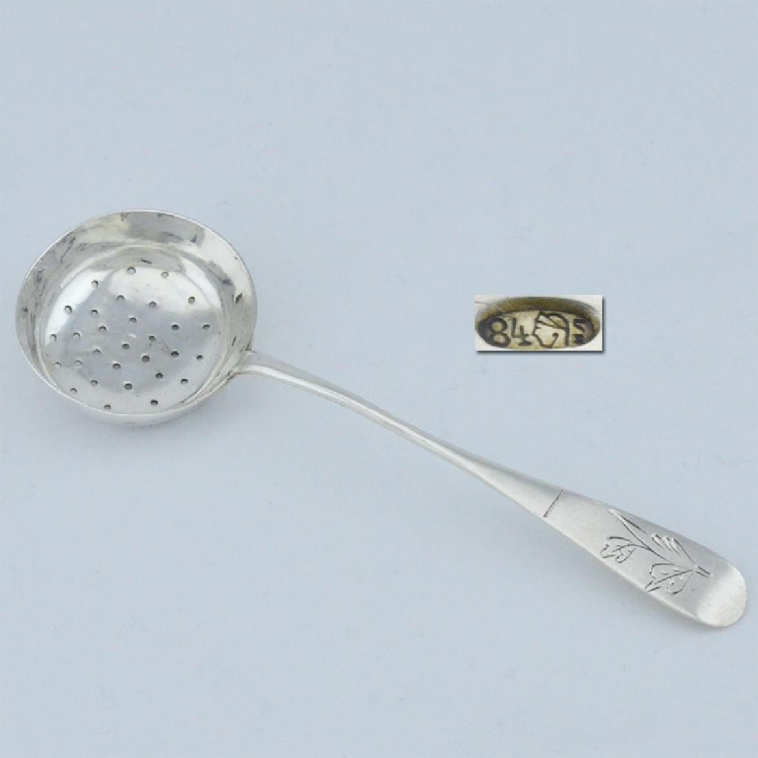 Russian antique silverware sterling silver tea leaks: Title: Russian antique silverware sterling silver tea leaks hand-engraved collection popular stamps complete and clear Origin: Russia Date/Period: 1896-1908 Silver Purity: 925 Size: Length 15cm calibe